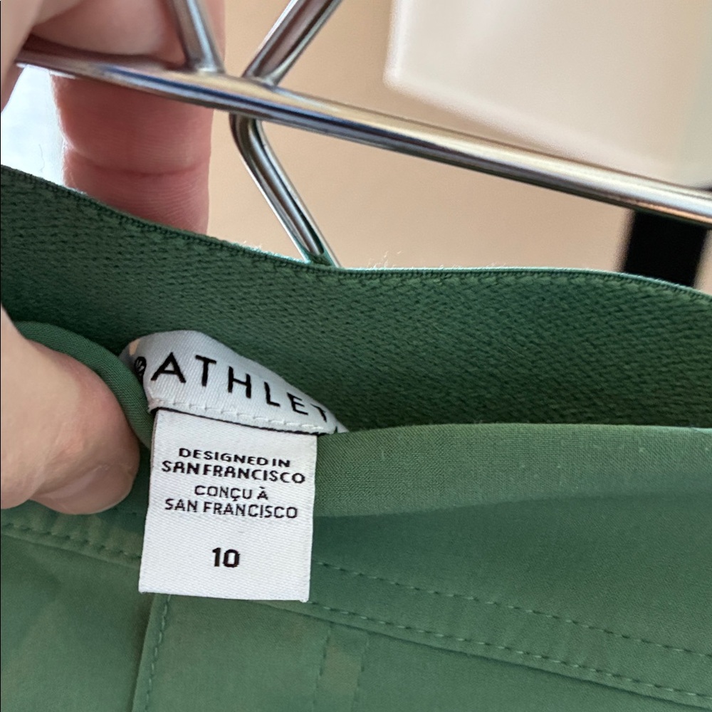 Athleta Green Cargo Pants - Picture 2 of 4